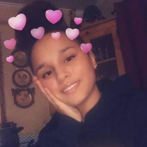 Meet your Posher, Kylia